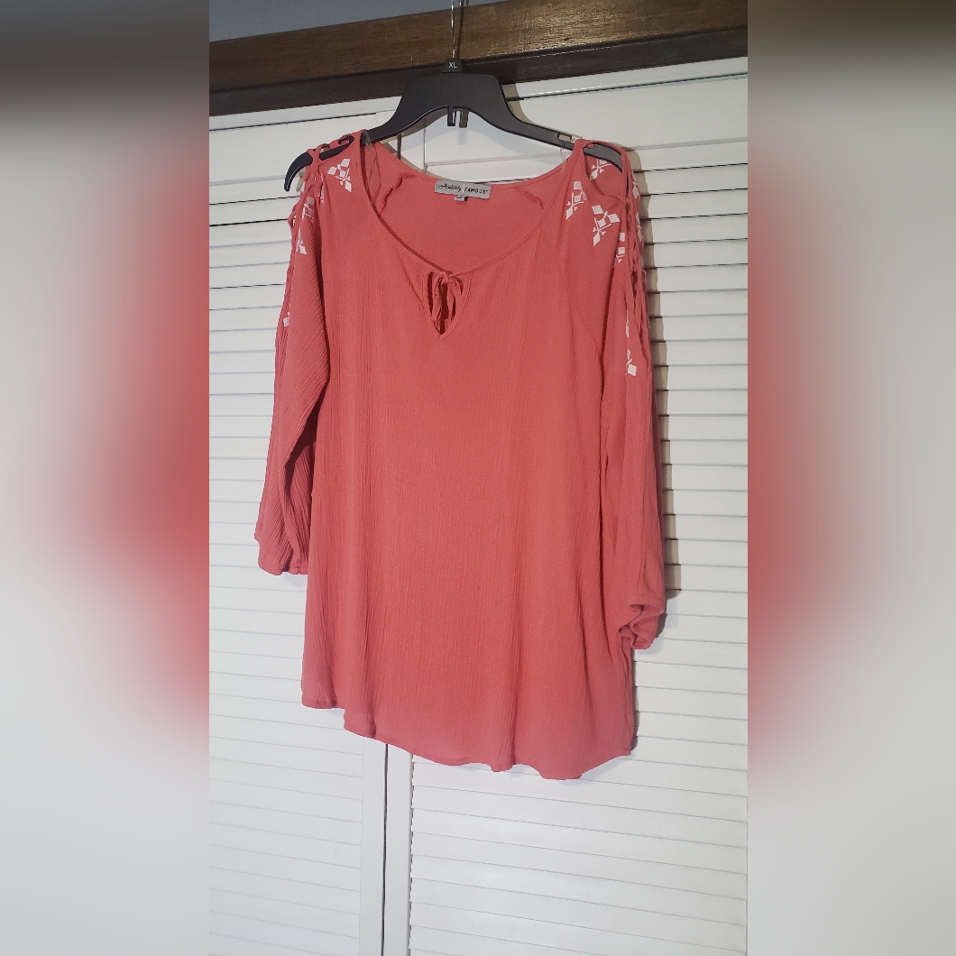 Absolutely Famous Lattice Sleeve Tie Neck Ladies Top Large
